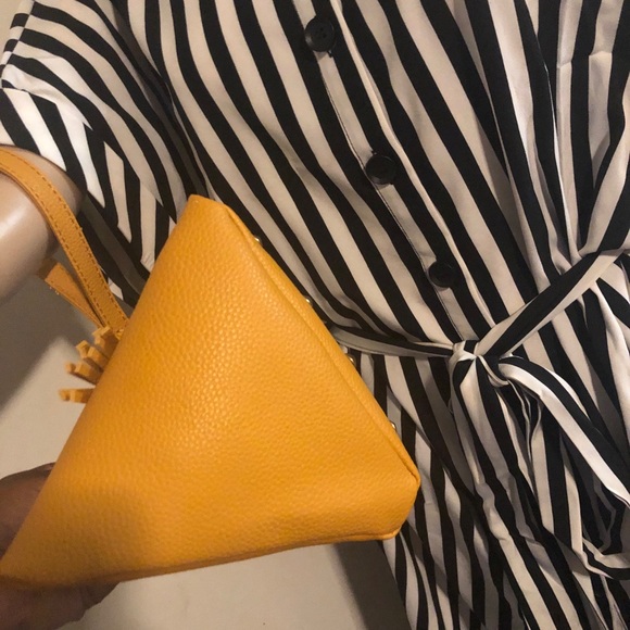 Clutch - Picture 5 of 5